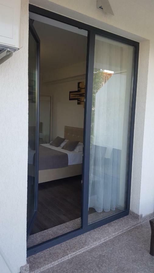 דירות מאמאיה Alex Marina Flat מראה חיצוני תמונה
